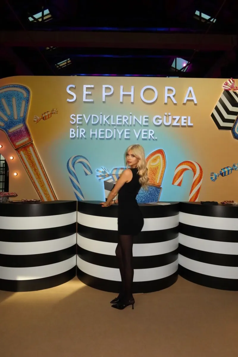 Yaren | Stand Hostesi